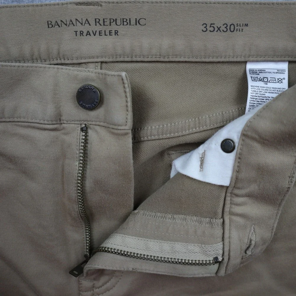 Banana Republic Traveler Pants Mens 35x30 Slim Fit Chino Khaki Tan Stretch 5-Pkt